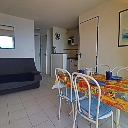 Sete, 2 Pieces, 6 Personnes - Fr-1-472a-20 Sète